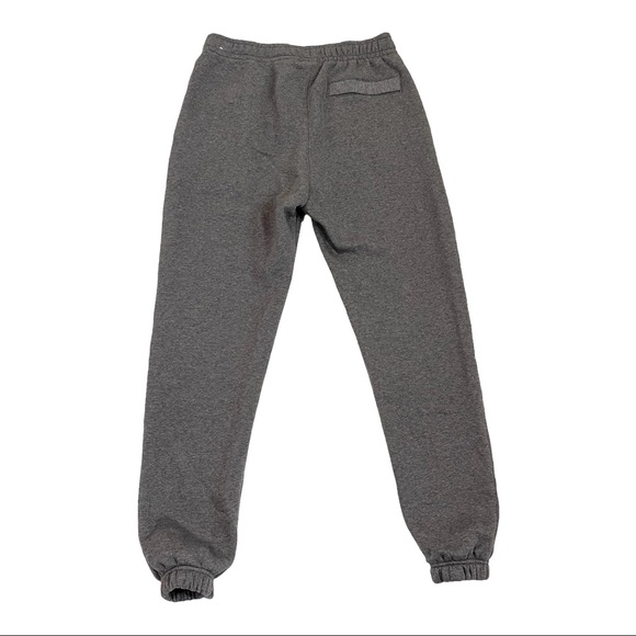 NIKE Gray Heather Men’s Sweatpants - Picture 2 of 4